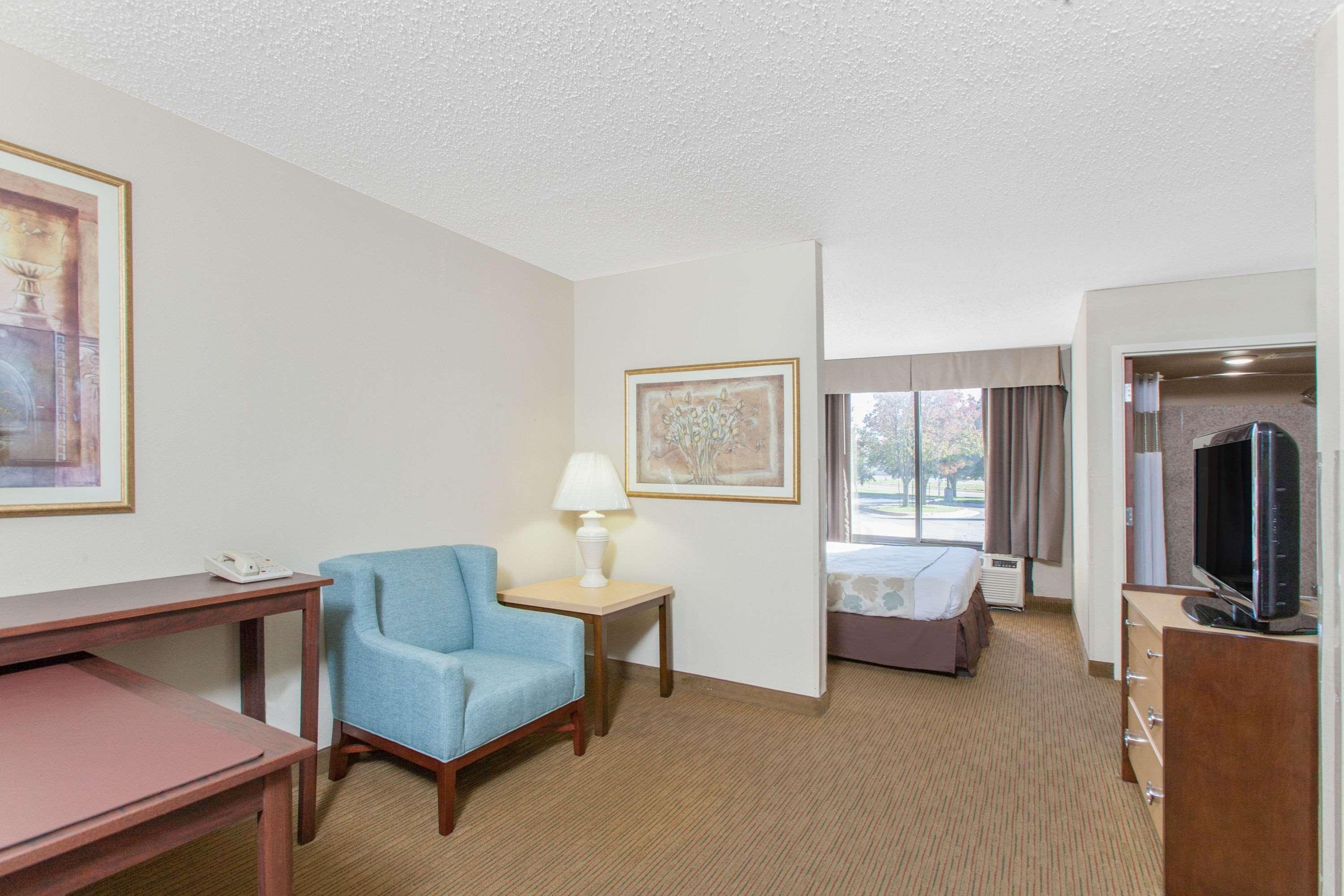 Hawthorn Suites Midwest City Extérieur photo