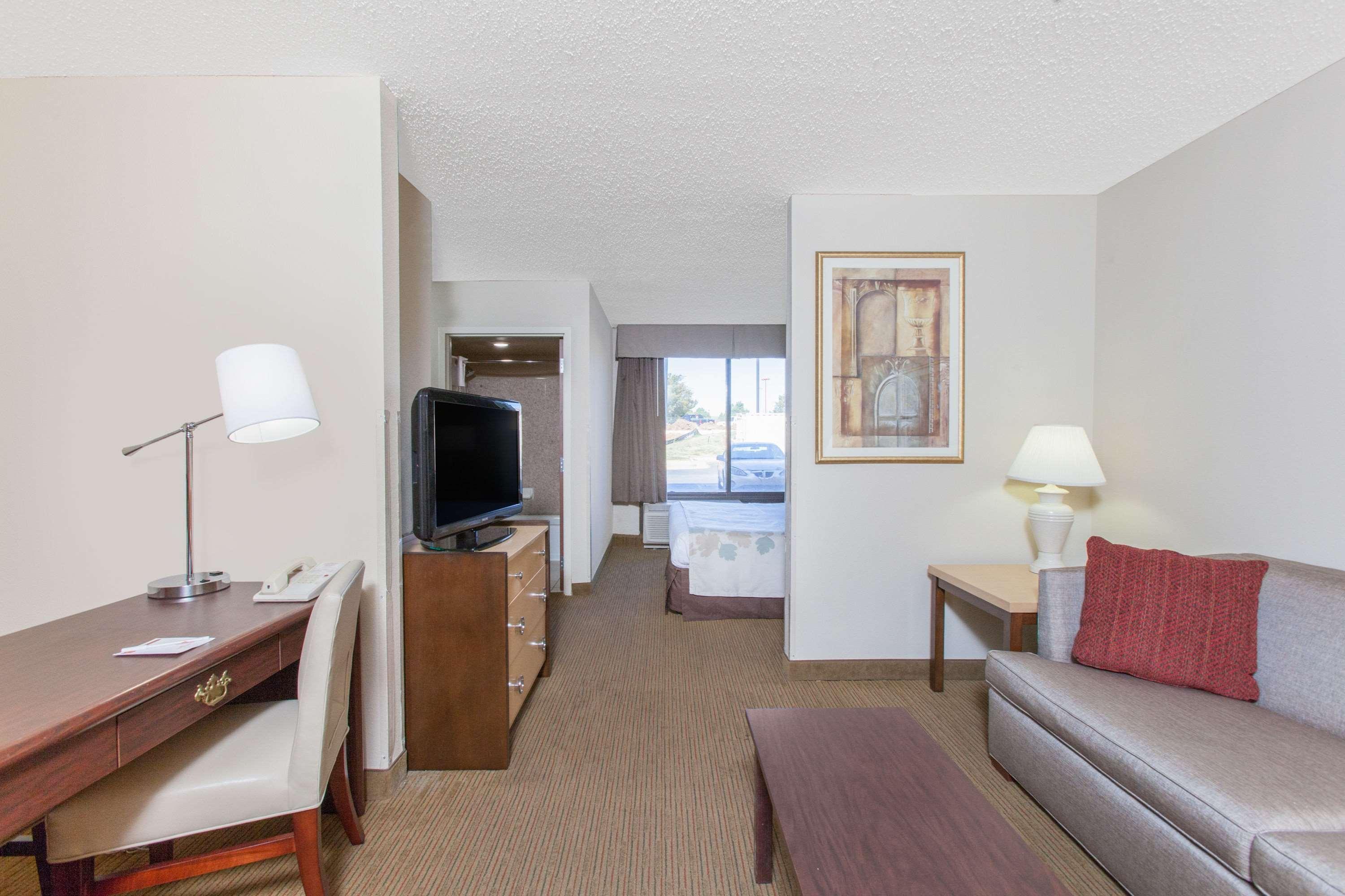 Hawthorn Suites Midwest City Extérieur photo