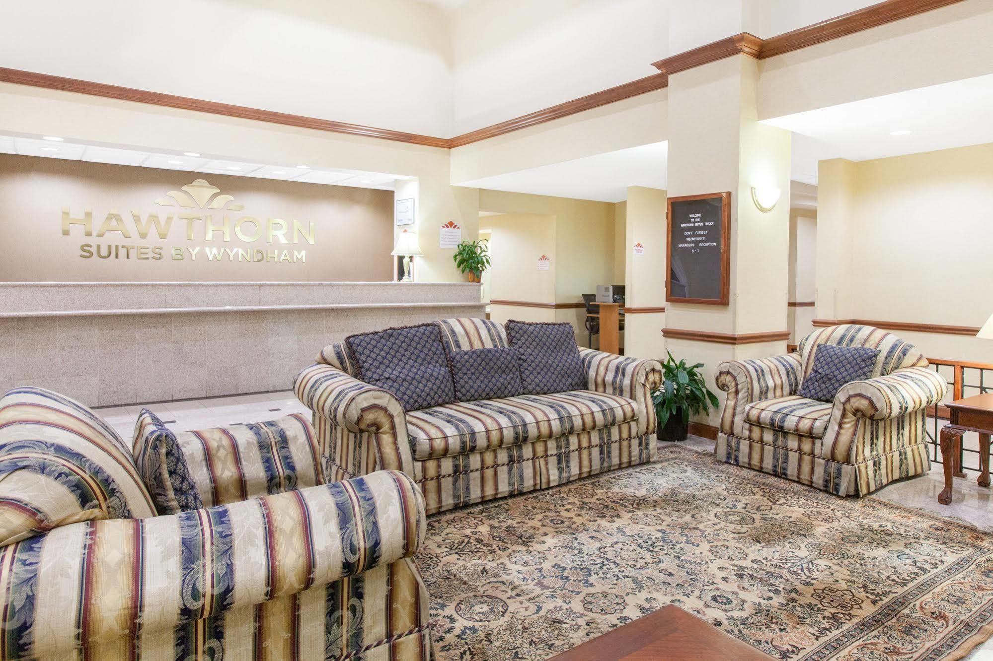 Hawthorn Suites Midwest City Extérieur photo